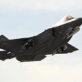 日本従属型の安保構造から脱却？韓国、F-35｢重整備｣のため整備拠点誘致
