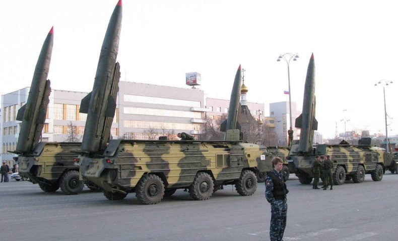アルメニア軍が戦術弾道ミサイルを使用したとアゼルバイジャン国防省は発表