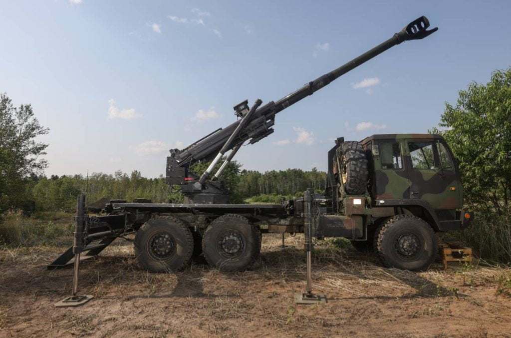 錚々たるトラック搭載型の155mm榴弾砲が参加や関心を表明している米陸軍の実射試験