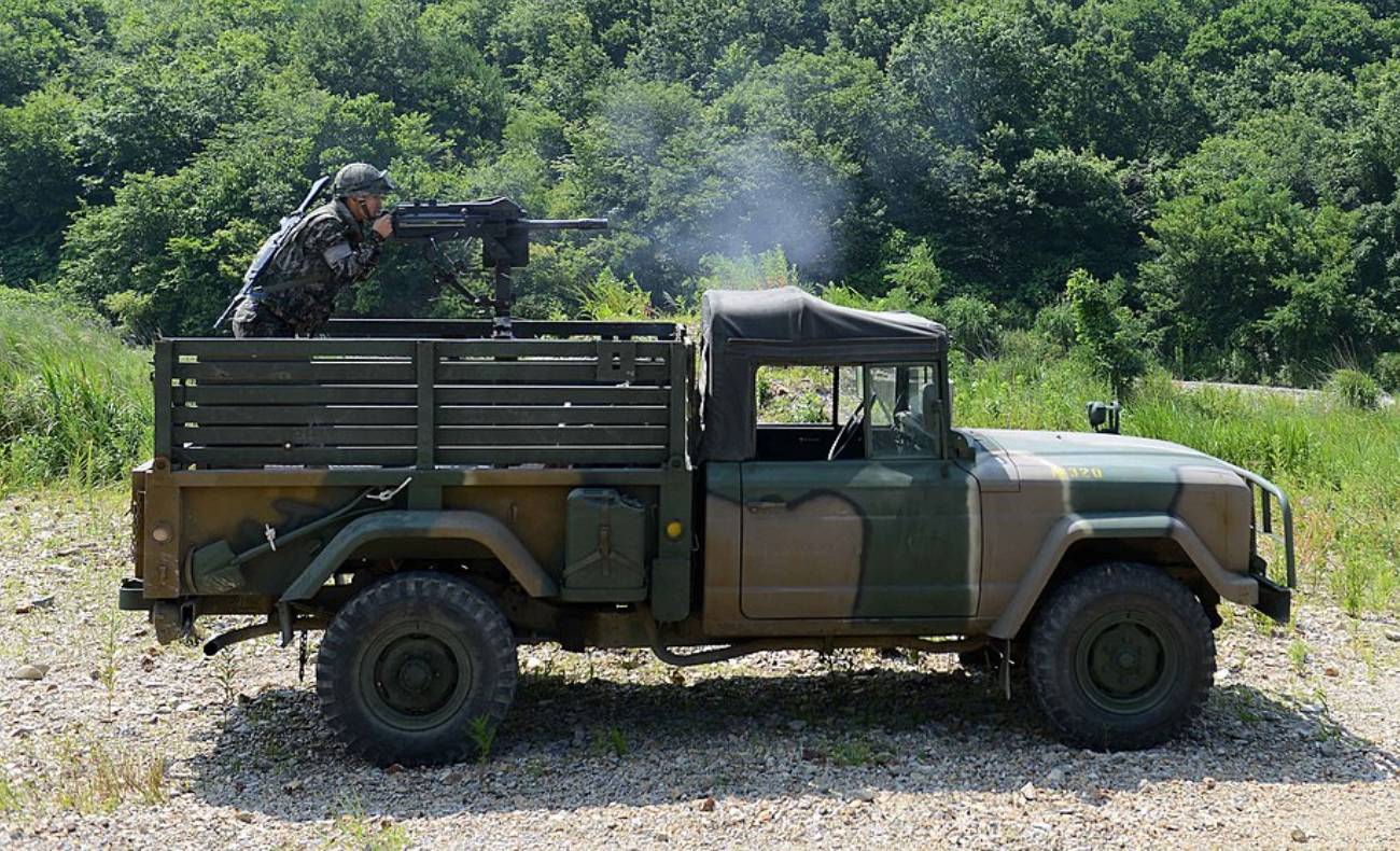 韓国陸軍　軍用トラック