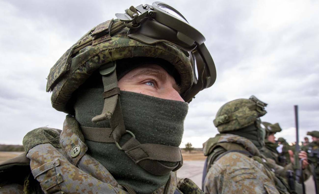 ロシア軍は召集者に再訓練を施すリソースがなく、防寒着の自費